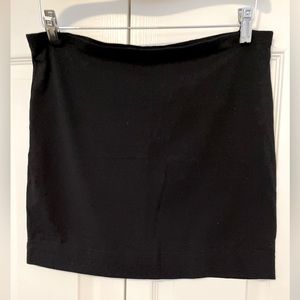 H&M Black Mini Skirt Medium Short Minimalist Basic Capsule M